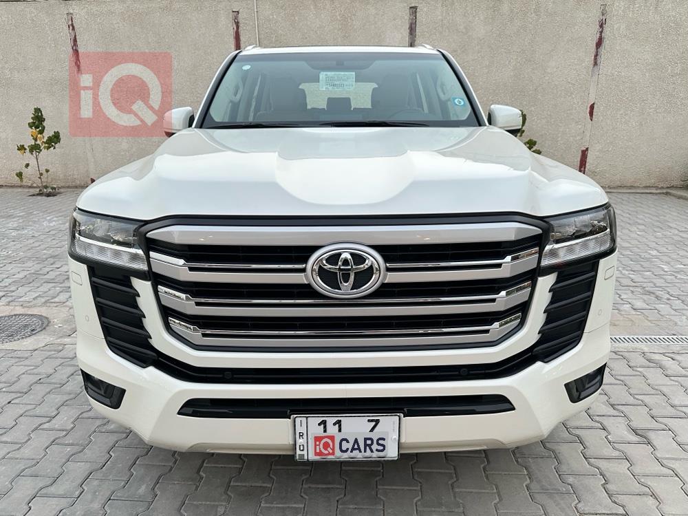 تويوتا لاندكروزر